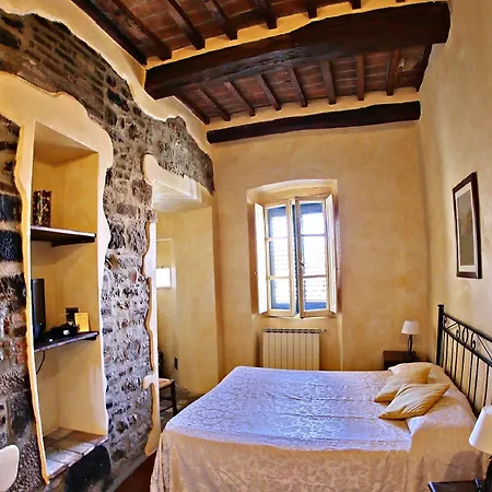 意大利科尔托纳酒店 3*