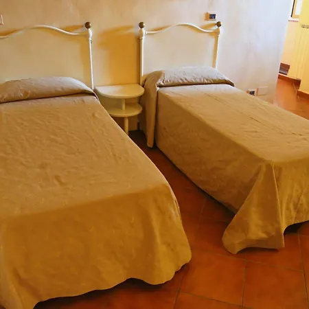Italia 3*